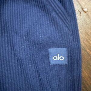 ALO Yoga Dark Blue Leggings